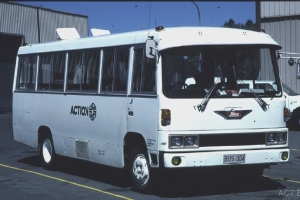 Bus 004