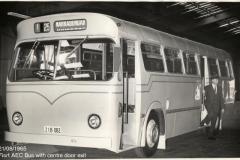 Bus-082