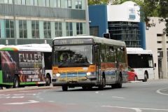 Bus-105-London-Circuit