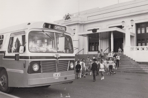BUS 127-1