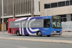 Bus-151-London-Circuit