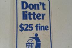 Bus-261-Dont-Litter