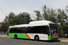 Bus-327-Hardwick-Crescent