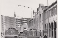 Buses 372 and 373 - London Cct