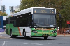 Bus 437 - London Circuit