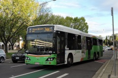 Bus-472-Northbourne-Avenue