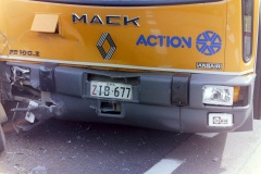 Bus-677-Ainslie-Avenue-4