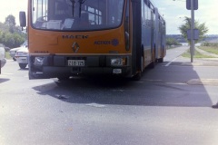 Bus-725-Eastern-Valley-Way-2