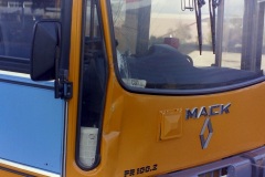 Bus-751-3