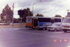 Bus-773-Hindmarsh-Drive