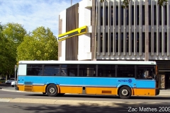 Bus-783-London-Circuit