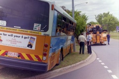 Bus-810-Eastern-Valley-Way-4