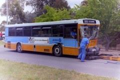 Bus-810-Eastern-Valley-Way-9