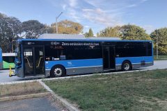 Bus827-EastySt