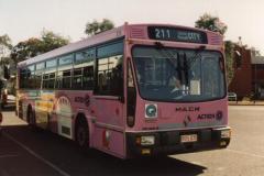 Bus-835