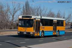 Bus-901-Comomnwealth-Avenue