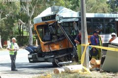 Bus-914-Beaurepaire-Crescent