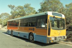 Bus-914-Belconnen-Depot