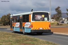 Bus-915-Mirrabei-Drive