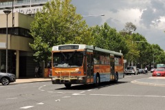 Bus-922-Alinga-Street
