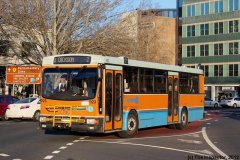 Bus-923-London-Circuit