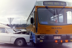 Bus-952-Owen-Dixon-Drive-5