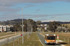Bus-956-The-Valley-Avenue