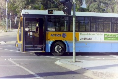 1_Bus-989-Belconnen-Way