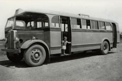 C534 - AEC REGAL